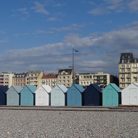 Appartement Lumineux Au Centre De Dieppe, Calme Et Confortable Bagian luar foto