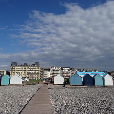 Appartement Lumineux Au Centre De Dieppe, Calme Et Confortable Bagian luar foto