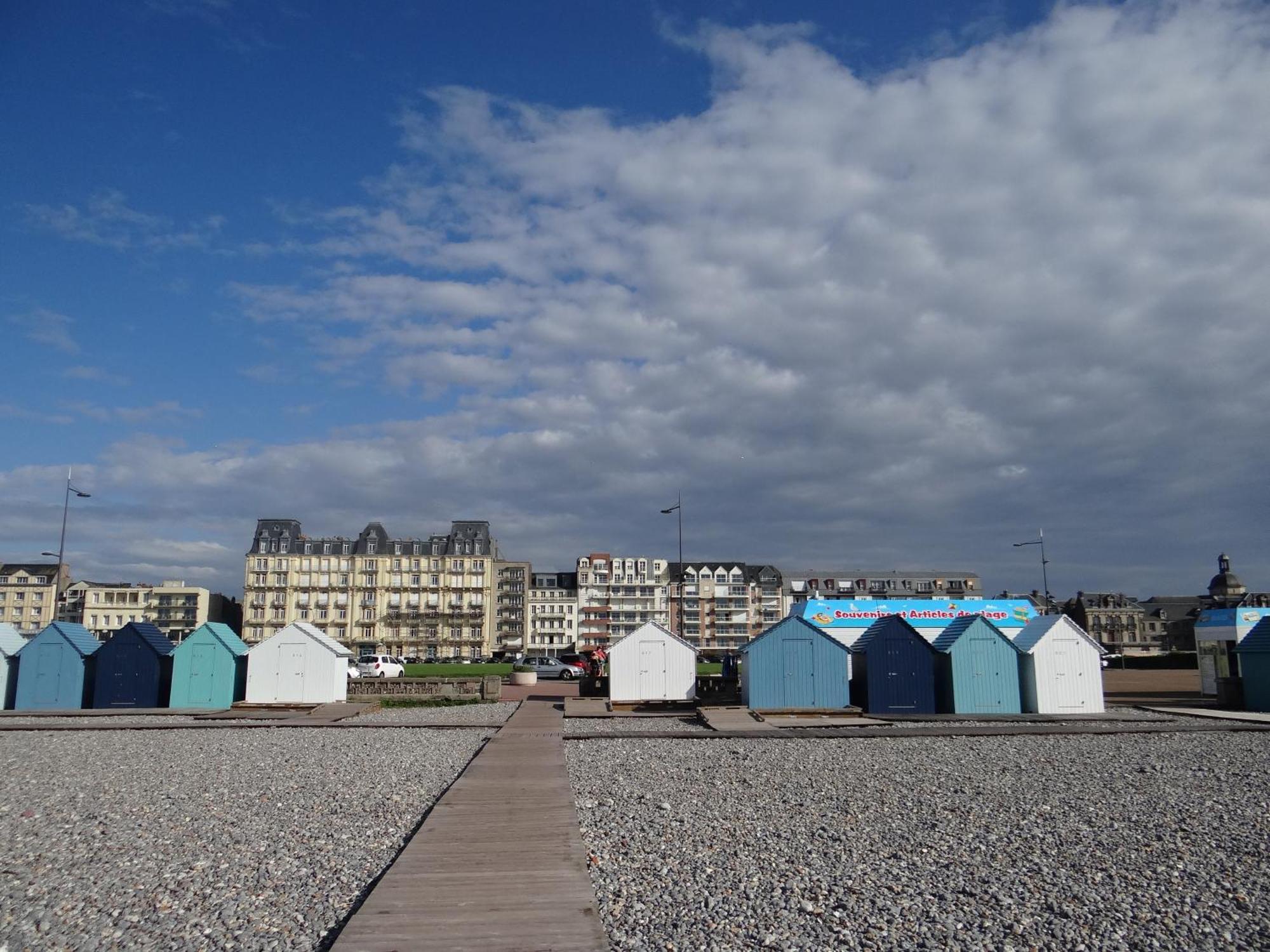 Appartement Lumineux Au Centre De Dieppe, Calme Et Confortable Bagian luar foto