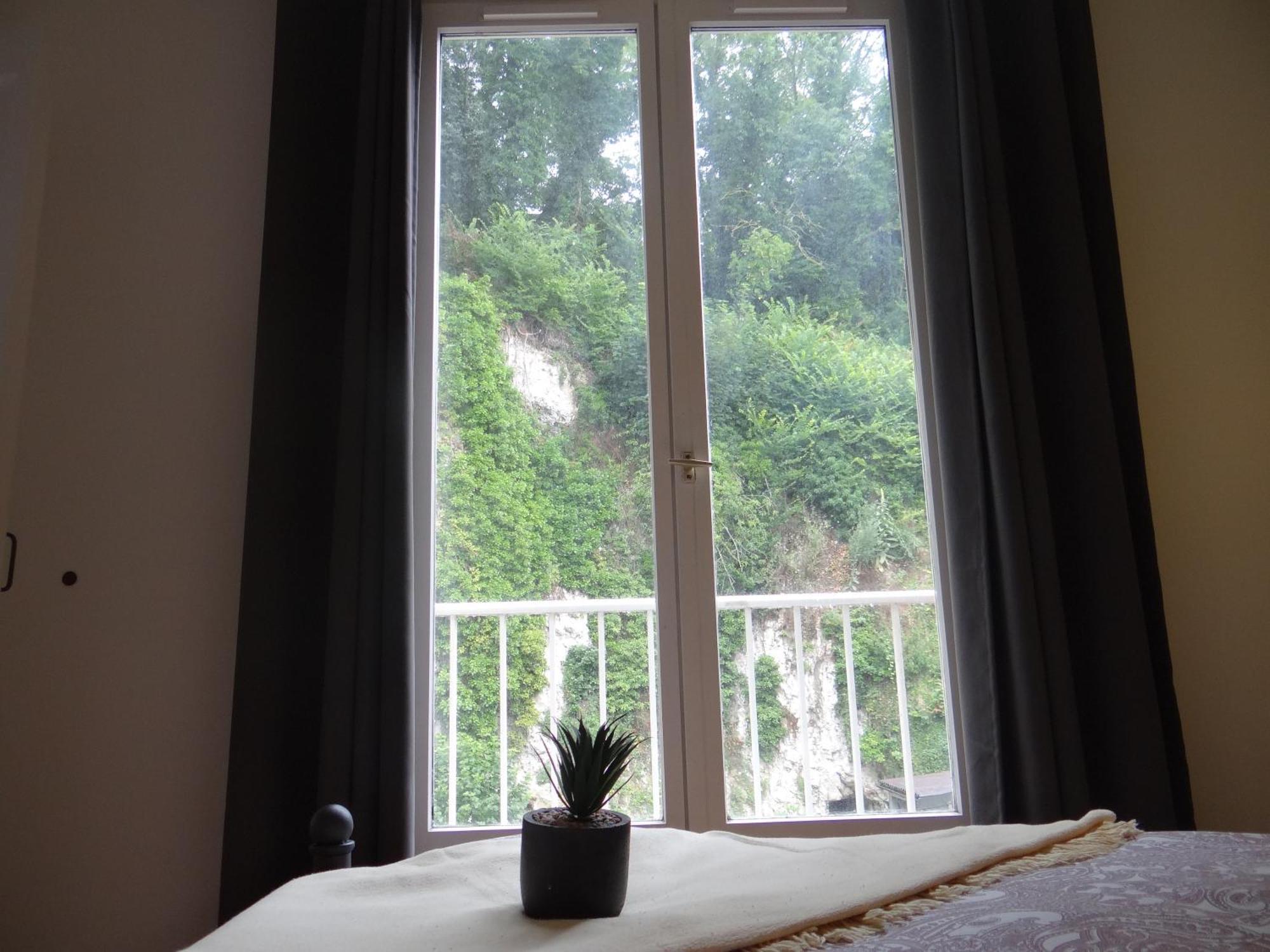 Appartement Lumineux Au Centre De Dieppe, Calme Et Confortable Bagian luar foto
